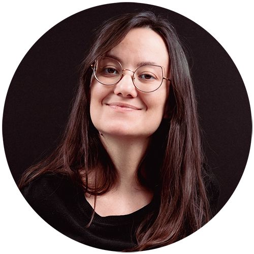 Portrait Allisson Héraud graphiste multimédia photographe vidéaste La Tour du Pin Bourgoin Jallieu Voiron Lyon Grenoble Chambéry Nord Isère